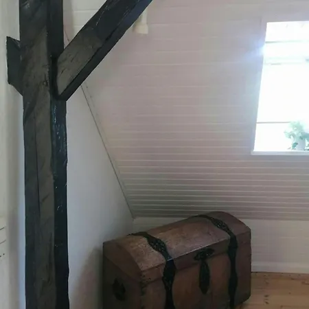 Nature Gem Near Haderslev With 160-year-old Beech 펜션 Vedbol