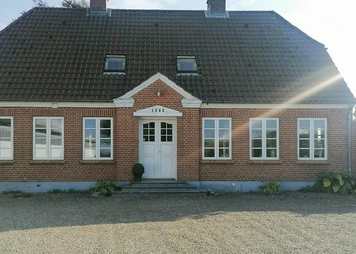 Casa de Férias Nature Gem Near With 160-year-old Beech *